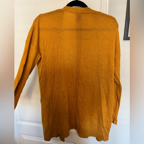 GAP | Soft Knit Long Sleeve Cardigan - Picture 3 of 5